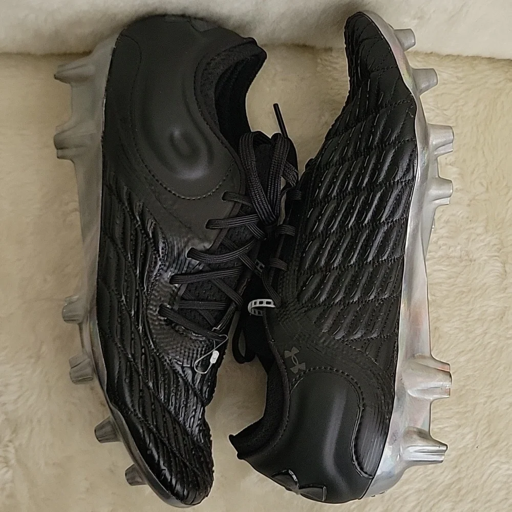 NWOT UNDER ARMOUR Magnetico Elite 3 FG Soccer Cleats Black Women. Size 7 - Picture 12 of 16